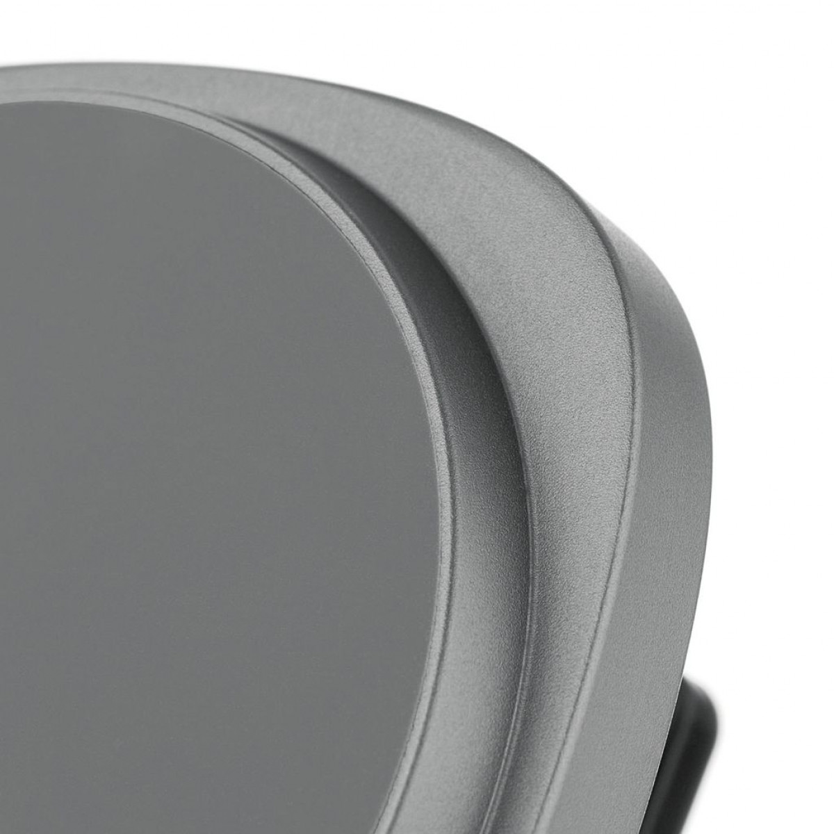Автомобильный держатель uBear Way с поддержкой MagSafe