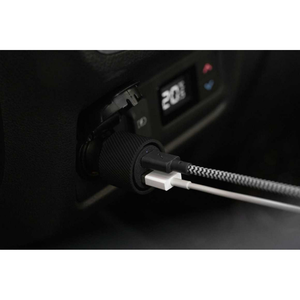 Автомобильное зарядное устройство Native Union Car Charger USB-A + USB-С, 30 Вт, черный