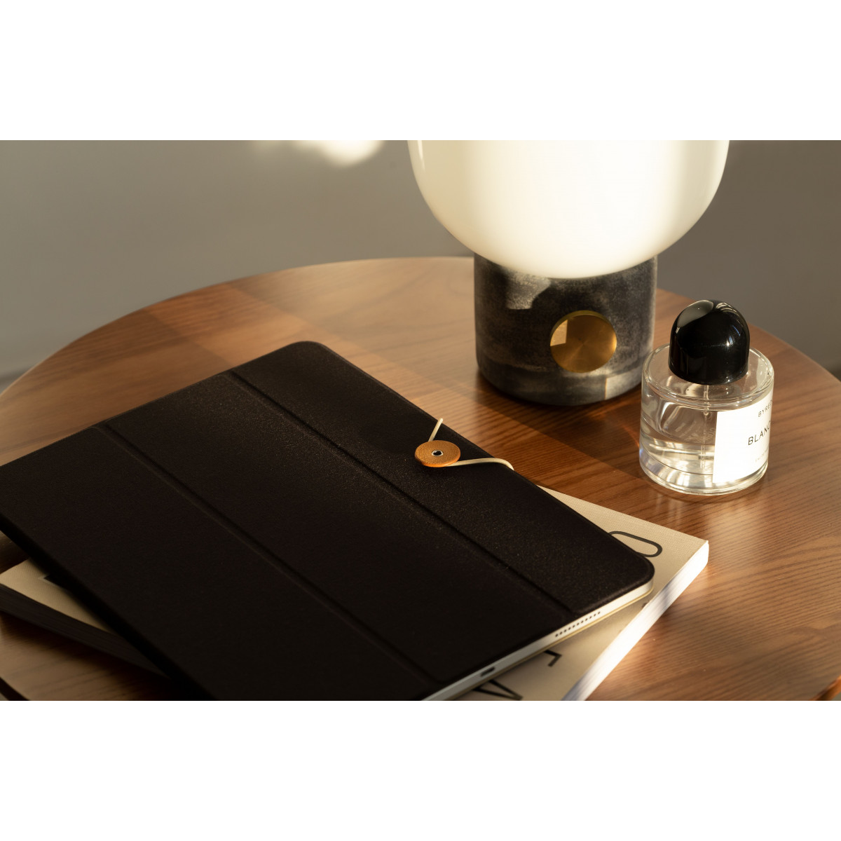 Защитный чехол Native Union Folio для iPad Pro 11” Черный